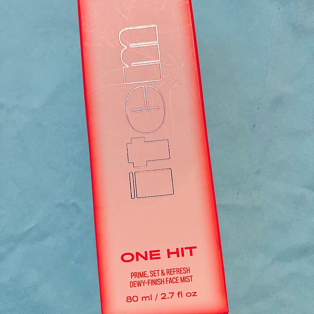 Item Beauty One Hit Triple Action Setting Mist Full Size 80ml
